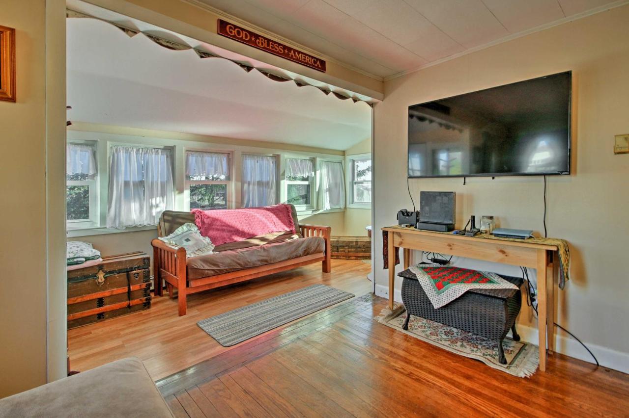 Cozy Buzzards Bay Home Steps To Cape Cod Canal! Bourne Exterior foto