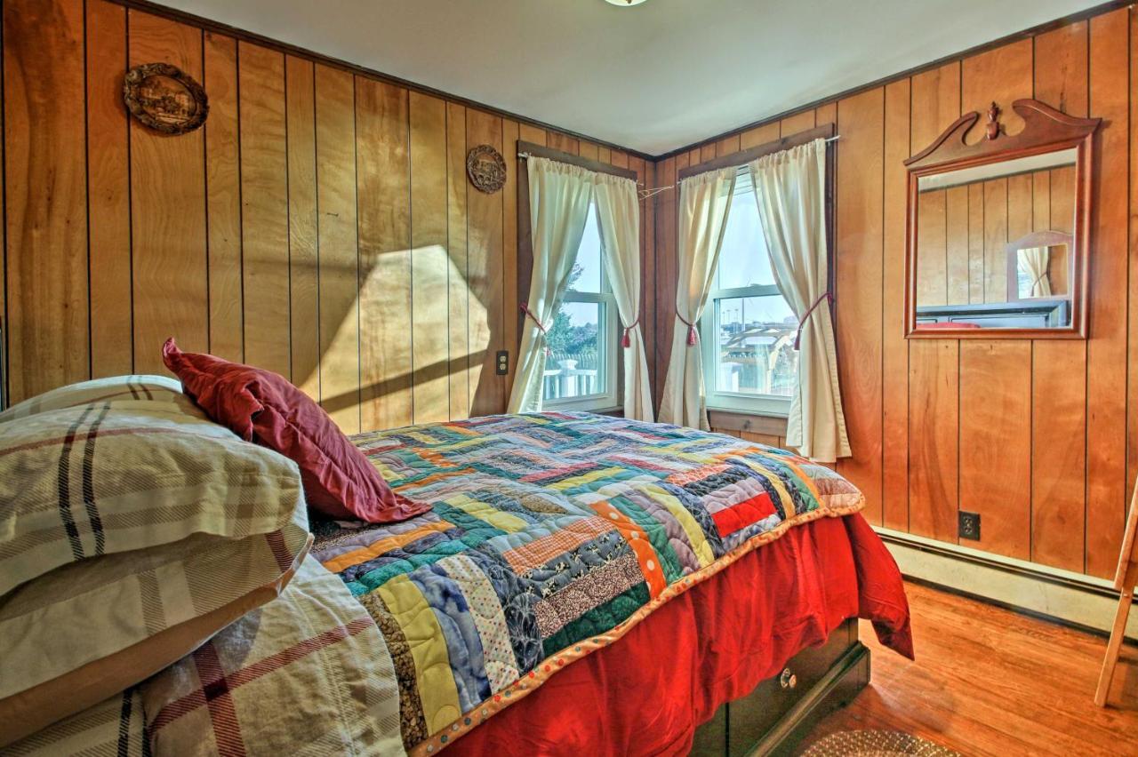 Cozy Buzzards Bay Home Steps To Cape Cod Canal! Bourne Exterior foto