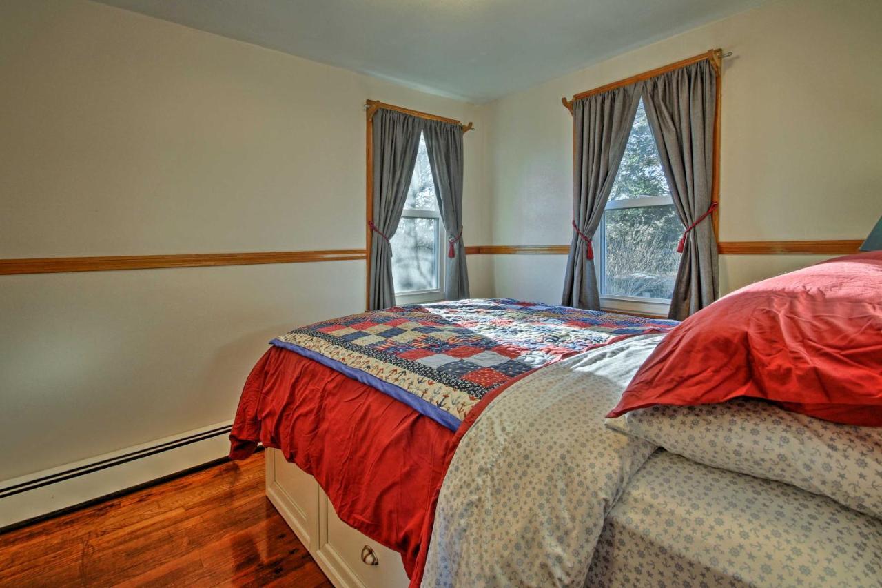 Cozy Buzzards Bay Home Steps To Cape Cod Canal! Bourne Exterior foto